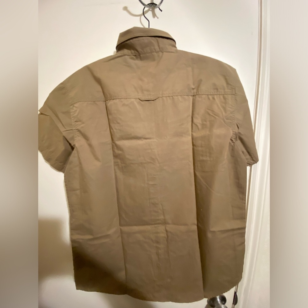 WEIV button up - Picture 2 of 3